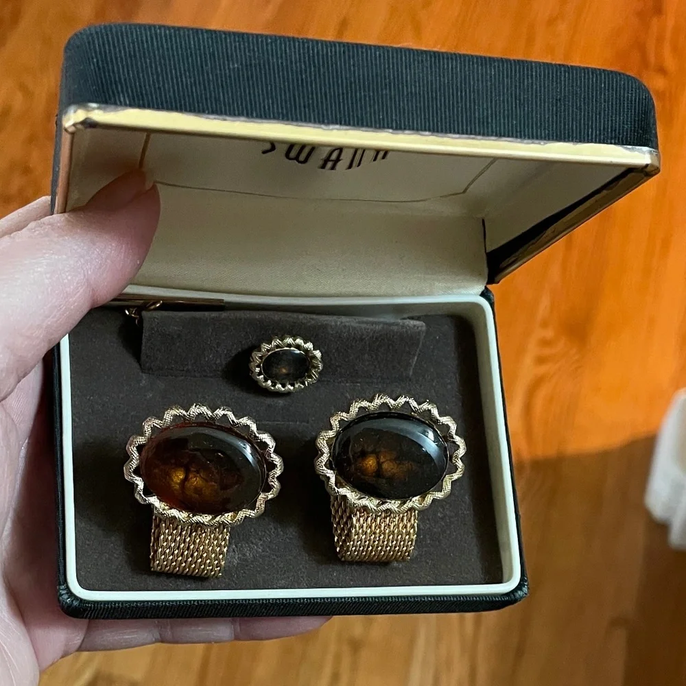 SWANK Vintage Gold Mesh Wrap Cufflink & Tie Tack Set NIB
